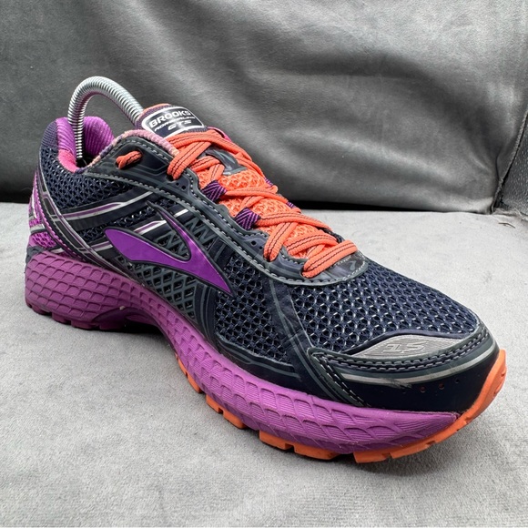 Brooks Adrenaline GTS 15 Women’s Size 9 Stability Running Sneakers - Picture 8 of 14